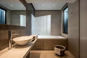 Made By The Sea Villas 21 Bdrm