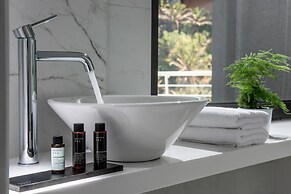 Made By The Sea Villas 21 Bdrm