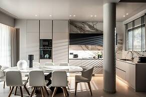 Made By The Sea Villas 21 Bdrm