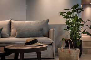 Made By The Sea Villas 21 Bdrm