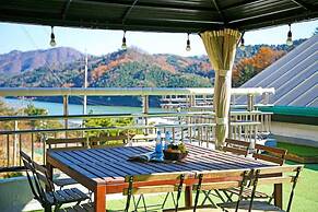 ello-el kids Pool Villa Pension