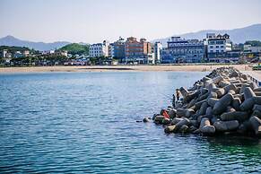 Yangyang Silver Sea Pension