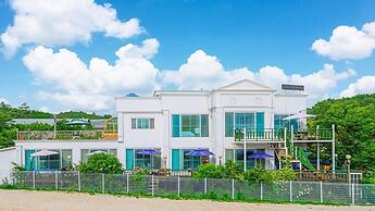 Yangyang Silver Sea Pension