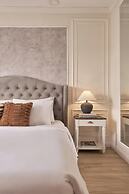 Quy Hung Hotel Central