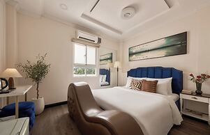 Quy Hung Hotel Central