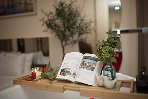 Quy Hung Hotel Central