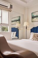 Quy Hung Hotel Central