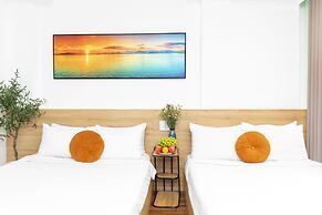 Quy Hung Hotel Central