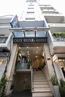 Quy Hung Hotel Central