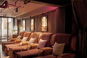 Quy Hung Hotel Central