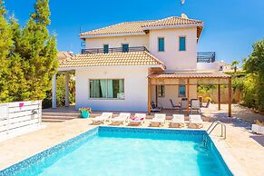 Villa Archimedes in Peyia