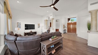 Casa Soleil 3 Bedroom Home by RedAwning