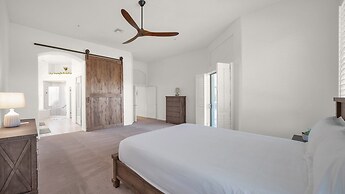 Casa Soleil 3 Bedroom Home by RedAwning