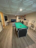 Blueberry More Limit 17 7 Bedroom Home by RedAwning