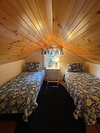 Tremont Limit 10 4 Bedroom Villa by RedAwning