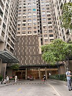 Supertramp House - Gold View Apartment