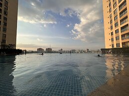 Supertramp House - Gold View Apartment