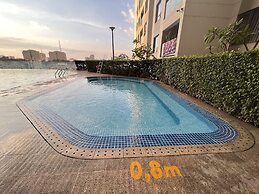 Supertramp House - Gold View Apartment