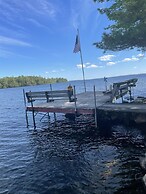 Paradise Point Limit 10 4 Bedroom Cottage by Redawning