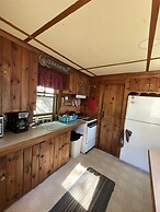 Paradise Point Limit 10 4 Bedroom Cottage by Redawning