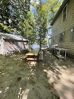 Paradise Point Limit 10 4 Bedroom Cottage by Redawning