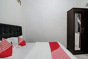 OYO 92111 Dinda Homestay Syariah