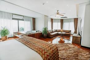 Doors Urla Hotel & Bungalows