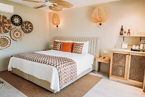 Doors Urla Hotel & Bungalows