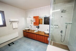 Doors Urla Hotel & Bungalows