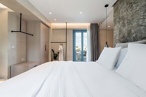 Aura Suites Paros