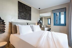 Aura Suites Paros