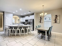 Fun, Games & Relaxation At Solterra Resort 6 Bedroom Home by Redawning