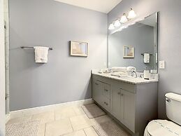 Fun, Games & Relaxation At Solterra Resort 6 Bedroom Home by Redawning