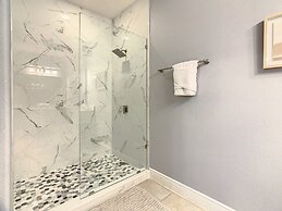 Fun, Games & Relaxation At Solterra Resort 6 Bedroom Home by Redawning