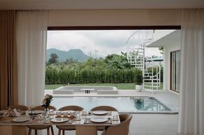 Villa Paramount 2
