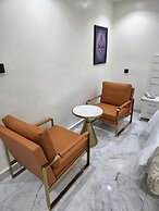 LUXOL HOMES AND SUITES