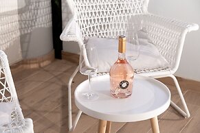 Blue Avra by A&D Properties