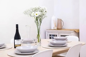 Idyllic Modern Scarborough Home Fireplace BBQ