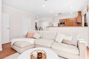 Idyllic Modern Scarborough Home Fireplace BBQ