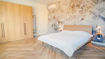 The Roman Villa View - Italian Homing