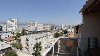 Inviting Apartment 14 Sleeps 3 Guests