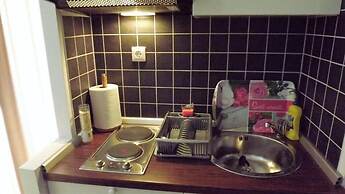 Inviting Apartment 14 Sleeps 3 Guests