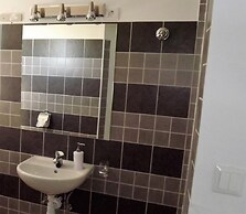 Inviting Apartment 14 Sleeps 3 Guests