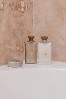 Quaint and Central Studio Flat - Chelsea