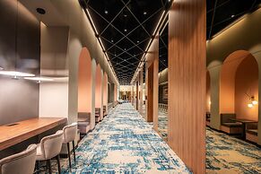 Renaissance Porto Lapa Hotel