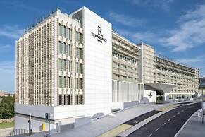 Renaissance Porto Lapa Hotel