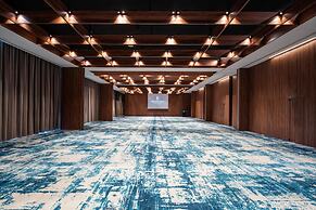 Renaissance Porto Lapa Hotel