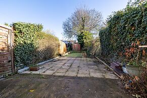 West Dartford Teal House