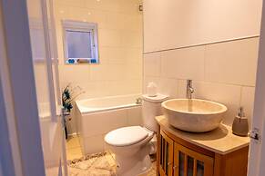 West Dartford Teal House