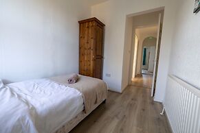 West Dartford Teal House